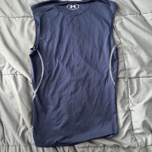 Under Armour Sleeveless Heat Gear Shirt
